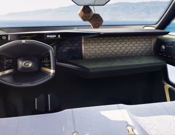 Front Panel GAC Entranze EV '01.2019