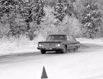 ГАЗ-14 "Чайка" '1976–89