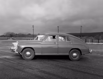 ГАЗ М-20 "Победа", Chevrolet Bel Air 4-door Sedan