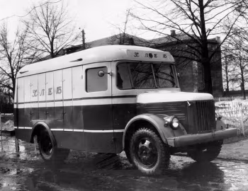 ПАЗ-657 '01.1954–01.1957