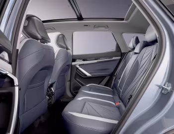 内饰 Geely Atlas [CIS] '12.2023–至今