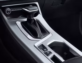 Интерьер Geely Bin Yue Super '06.2024–н.в.