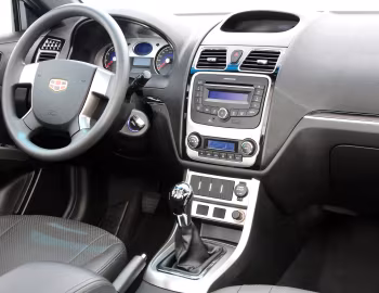 Торпедо Geely EC7 [Brazil] '2014–16