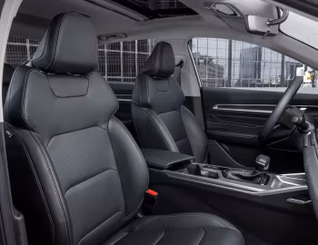 Интерьер 2025–н.в. Geely Emgrand [Mexico] '2024–н.в.