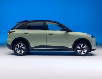 Geely EX2 [UK-spec] '2026