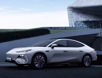 Geely Galaxy E8 '2024–25