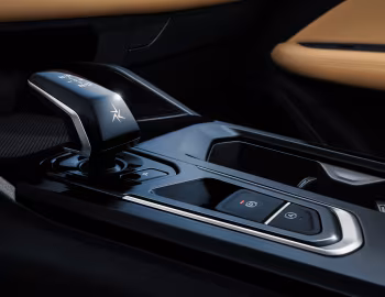 Інтэр'ер Geely Emgrand L Hi·P '2023–н.ч.