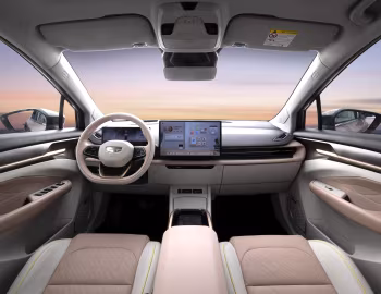 Торпедо Geely Geometry M6 '2022–н.в.