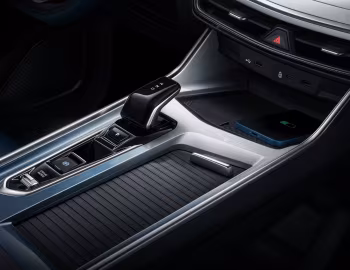 Интерьер Geely Jia Ji L (VF11) '2022–25