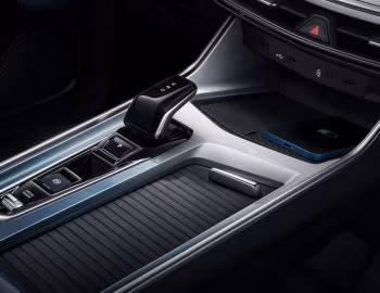 Интерьер Geely Jia Ji L (VF11) '2022–25