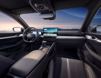 Торпедо Geely Preface Dongfang Yao '2024–н.в.
