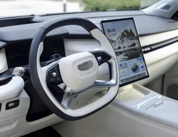 内饰 Geely Preface L '2024–至今