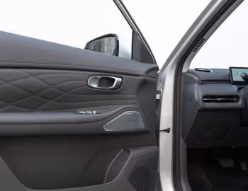 Интерьер Geely Starray EM-i [EU-spec] '2026