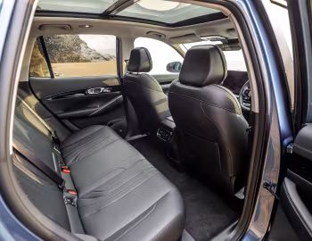Интерьер Geely Starray EM-i [UK-spec] '2026