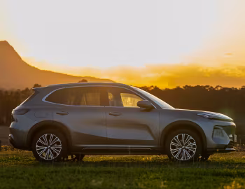 Geely Starray EM-i [Australia] '2025–н.в.