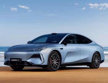 Geely Galaxy E8 '2025–н.в.