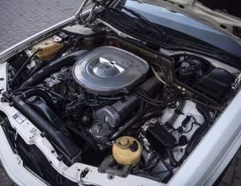 Bajo el capó Gemballa Mercedes-Benz 500 SEC Widebody (C126)