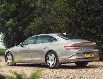 Genesis Electrified G80 [UK-spec] '2025–н.в.