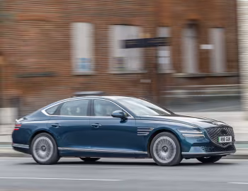 Genesis Electrified G80 [UK-spec] (RG3) '2022–24