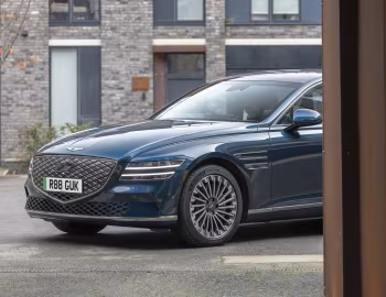 Genesis Electrified G80 [UK-spec] (RG3) '2022–24