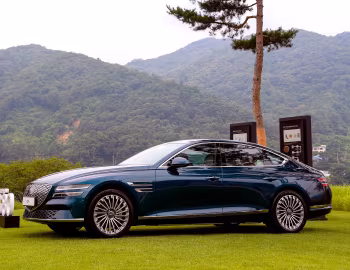 Genesis Electrified G80 [South Korea] (RG3) '07.2021–09.2024