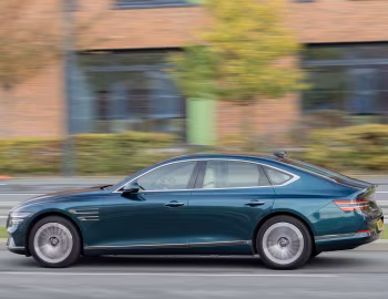 Genesis Electrified G80 [UK-spec] (RG3) '2022–24
