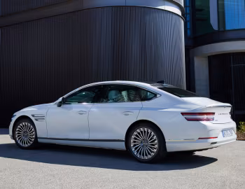Genesis Electrified G80 [Australia] (RG3) '2022–24