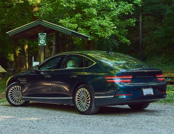 2023–24 Genesis Electrified G80 [North America] (RG3) '2022–24