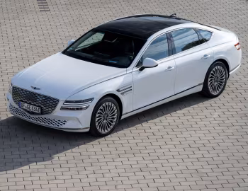Genesis Electrified G80 [Worldwide] (RG3) '2021–24