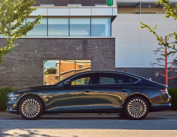 2023–24 Genesis Electrified G80 [North America] (RG3) '2022–24