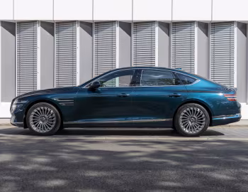 Genesis Electrified G80 [Worldwide] (RG3) '2021–24