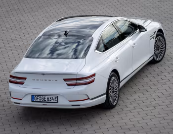 Genesis Electrified G80 [Worldwide] (RG3) '2021–24