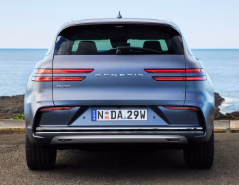 Genesis Electrified GV70 [Australia] '2025–pr.