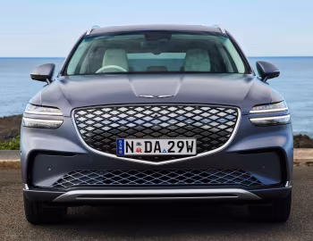Genesis Electrified GV70 [Australia] '2025–pr.