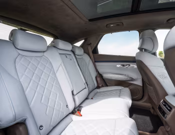 Интерьер Genesis Electrified GV70 [UK-spec] '2025–н.в.