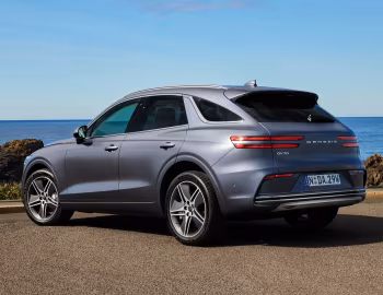 Genesis Electrified GV70 [Australia] '2025–pr.
