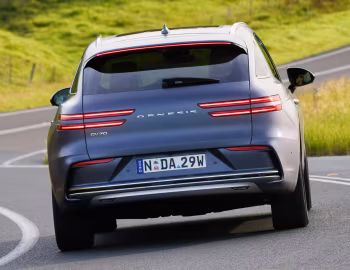 Genesis Electrified GV70 [Australia] '2025–pr.