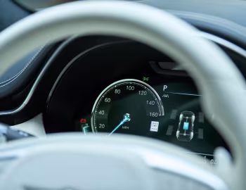 Интерьер 2023–24 Genesis Electrified GV70 [North America] '2022–24