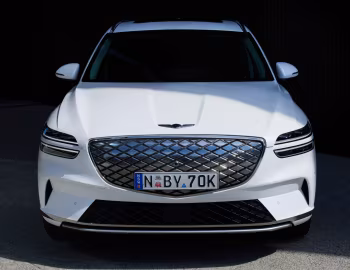 Genesis Electrified GV70 [Australia] '2022–24