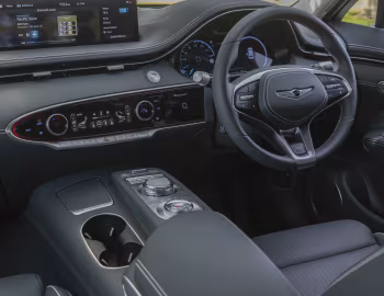 Торпедо Genesis Electrified GV70 [UK-spec] '2022–24