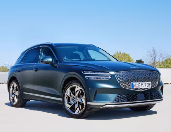 Genesis Electrified GV70 [Australia] '2022–24
