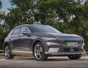 Genesis Electrified GV70 [UK-spec] '2022–24