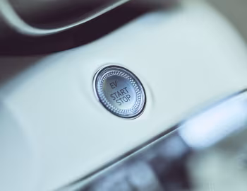 Интерьер 2023–24 Genesis Electrified GV70 [North America] '2022–24