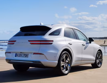 Genesis Electrified GV70 [Australia] '2022–24