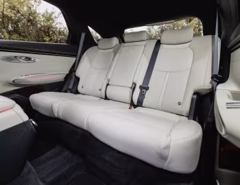 Интерьер Genesis Electrified GV70 [Worldwide] '2022–24