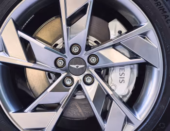2023–24 Genesis Electrified GV70 [North America] '2022–24