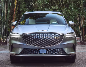 2023–24 Genesis Electrified GV70 [North America] '2022–24