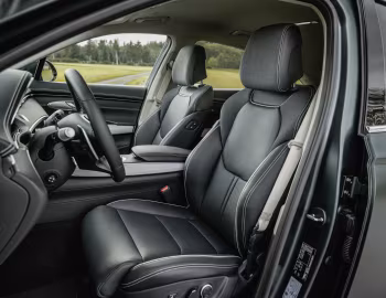 Интерьер Genesis Electrified GV70 [Worldwide] '2022–24