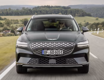 Genesis Electrified GV70 [Worldwide] '2022–24