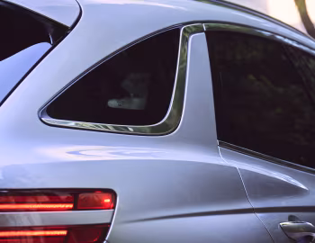 2023–24 Genesis Electrified GV70 [North America] '2022–24
